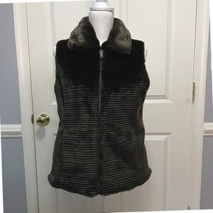 Liz Claiborne Faux Fur Vest Brown Ribbed Zip Front Size M Cold Weather